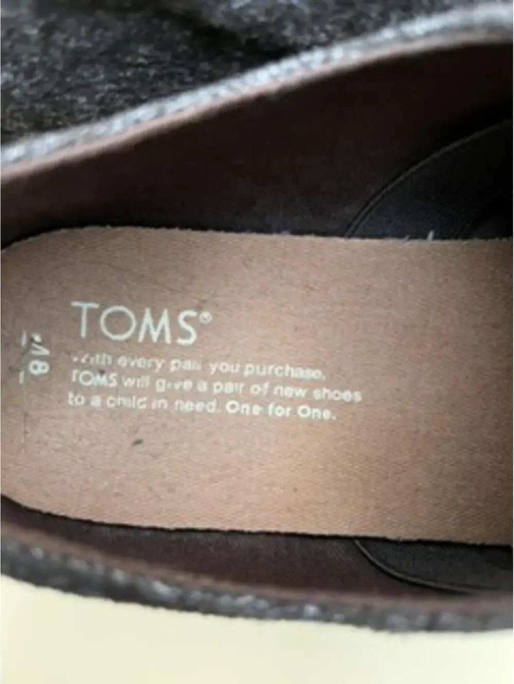 Toms classic lace